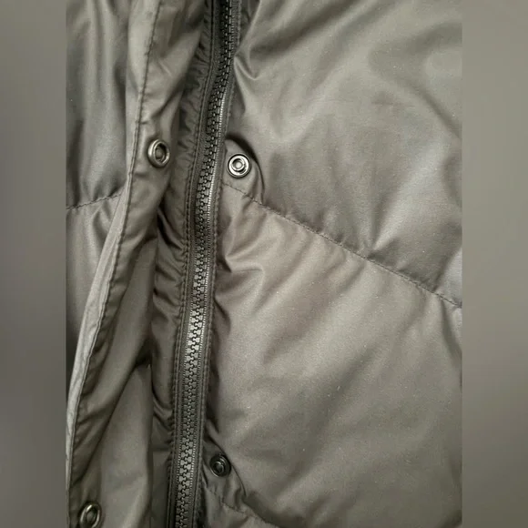 Patagonia Women's Down with it Black Puffer Jacket XXL - Picture 9 of 15